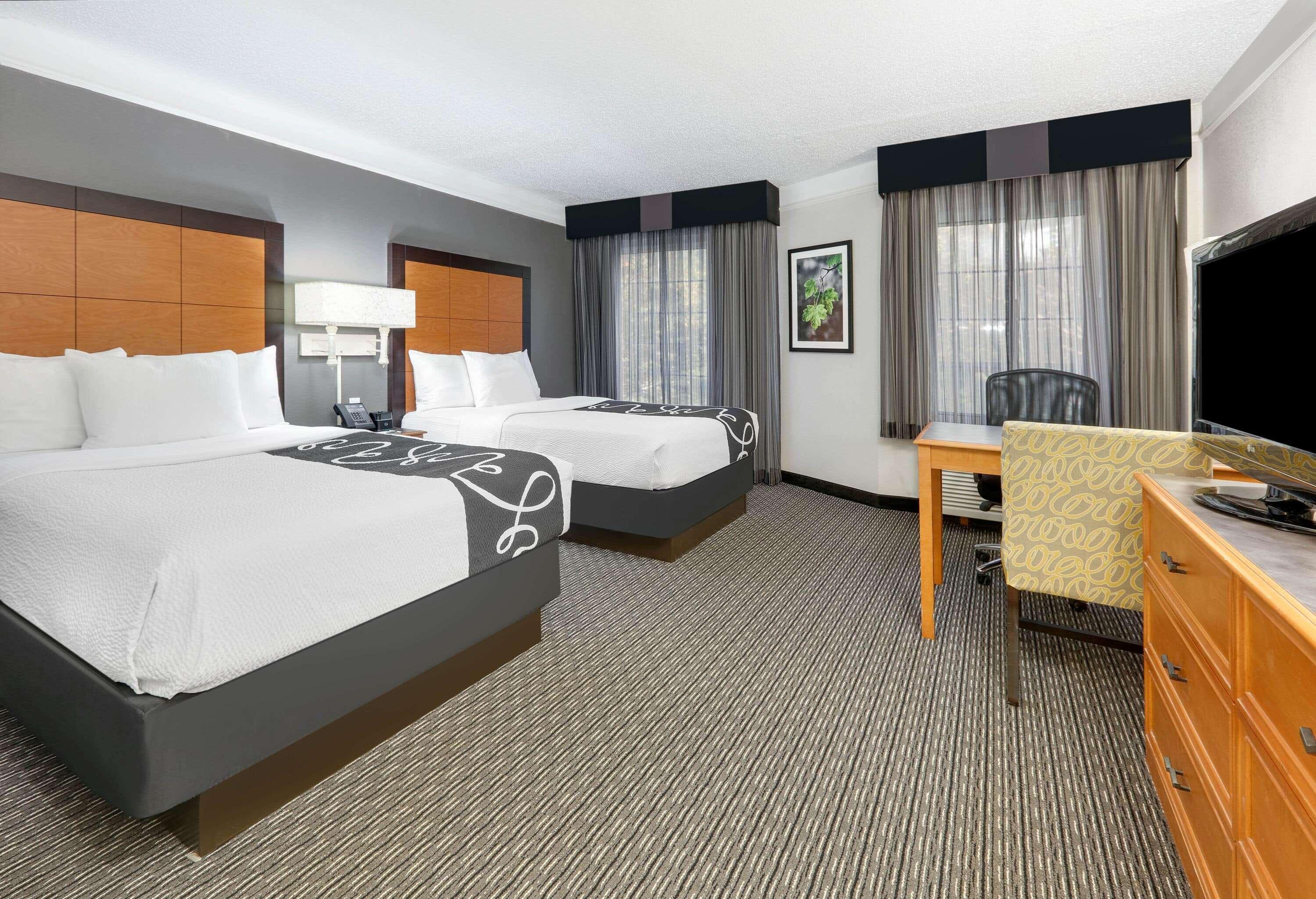 La Quinta By Wyndham Dallas - Addison Galleria Εξωτερικό φωτογραφία