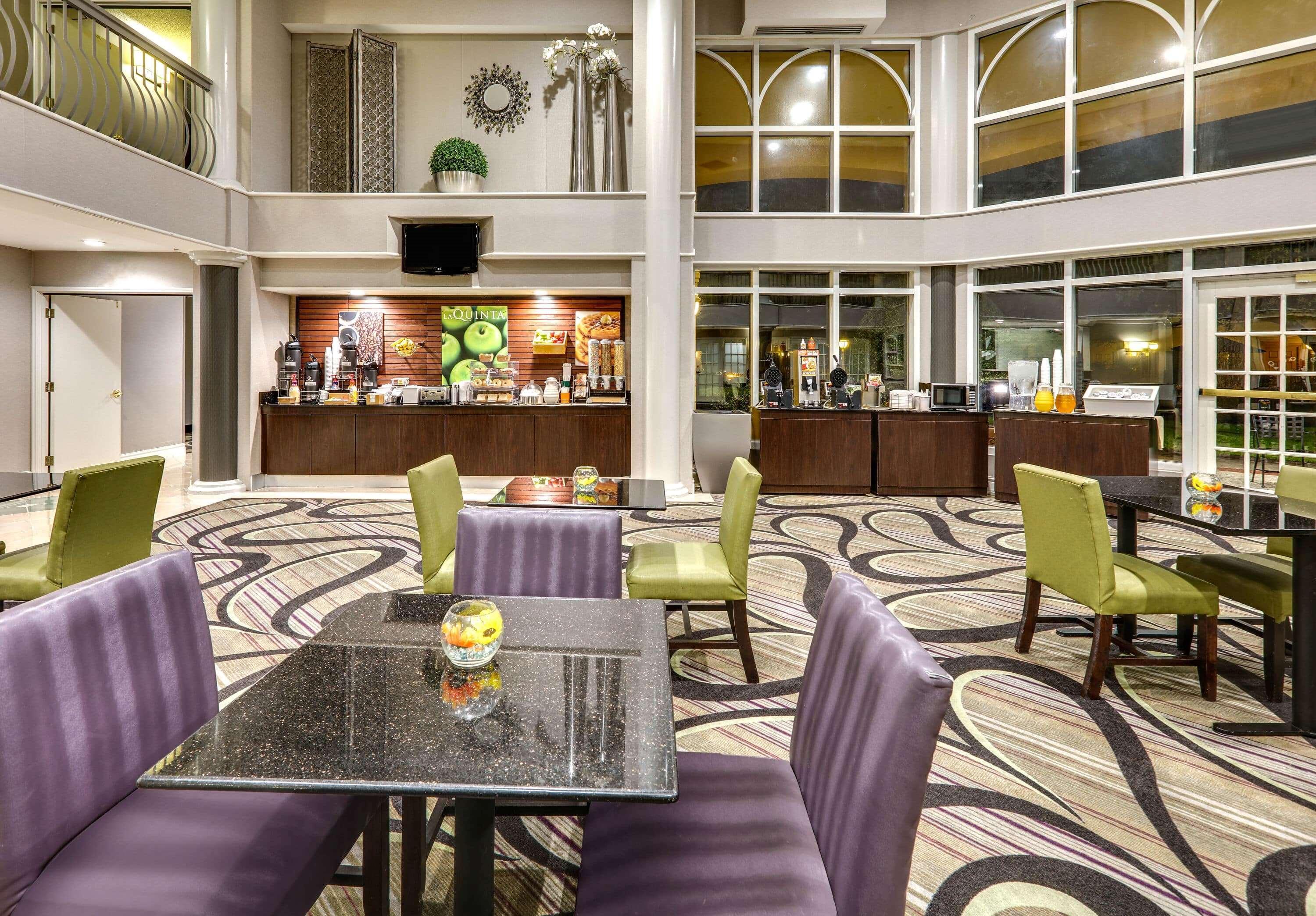 La Quinta By Wyndham Dallas - Addison Galleria Εξωτερικό φωτογραφία