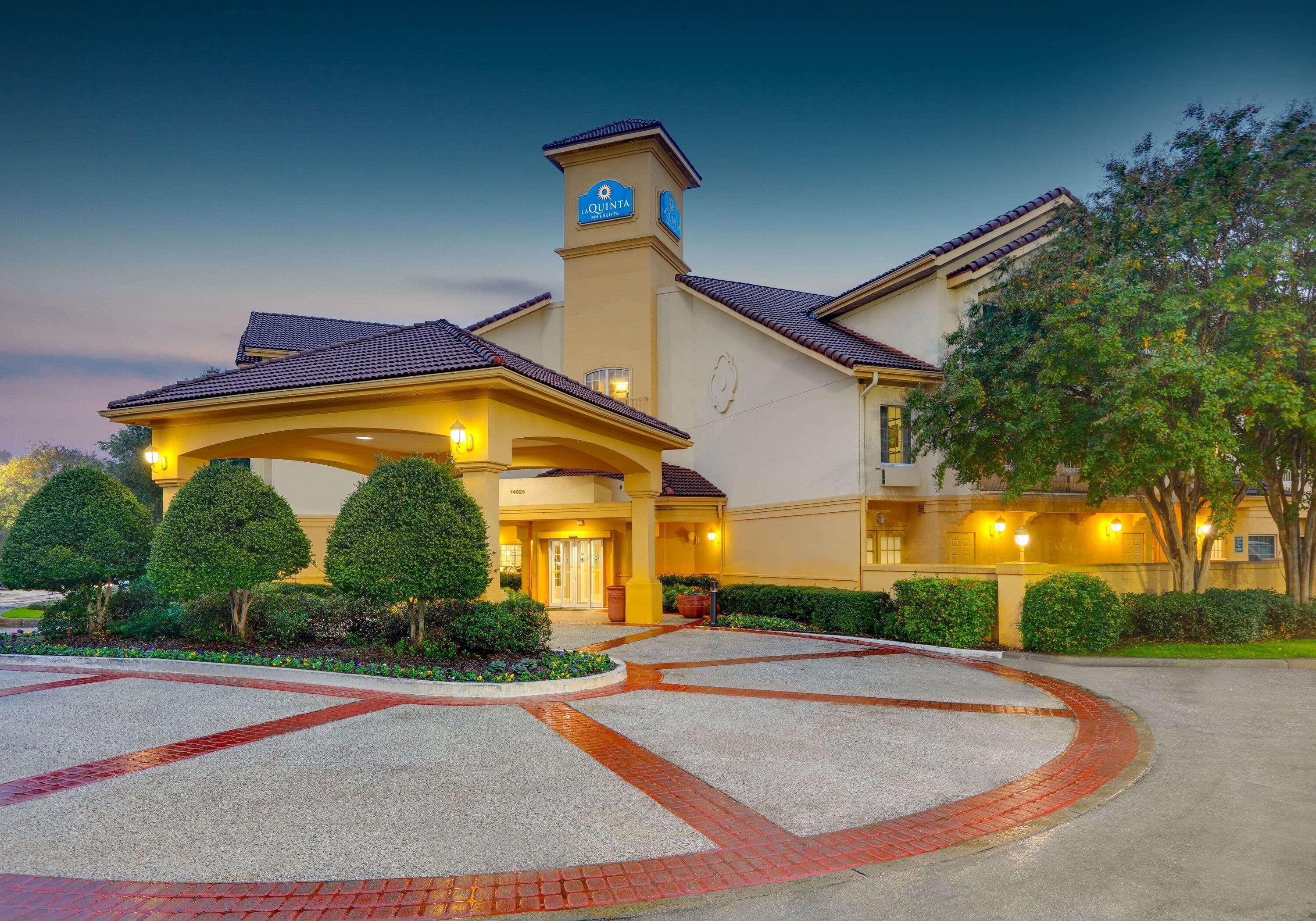La Quinta By Wyndham Dallas - Addison Galleria Εξωτερικό φωτογραφία