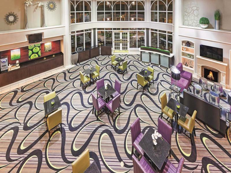 La Quinta By Wyndham Dallas - Addison Galleria Εξωτερικό φωτογραφία