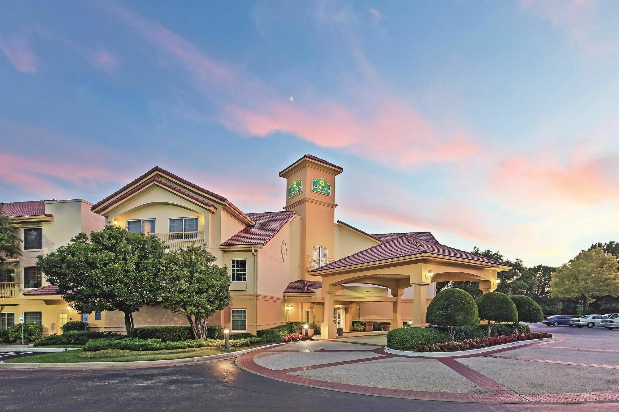 La Quinta By Wyndham Dallas - Addison Galleria Εξωτερικό φωτογραφία