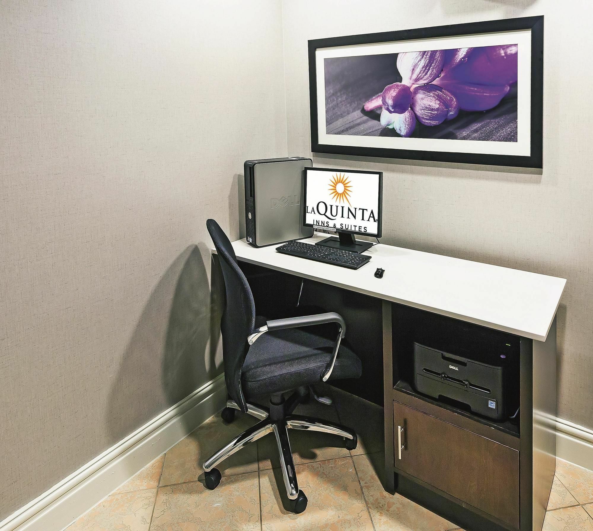 La Quinta By Wyndham Dallas - Addison Galleria Εξωτερικό φωτογραφία
